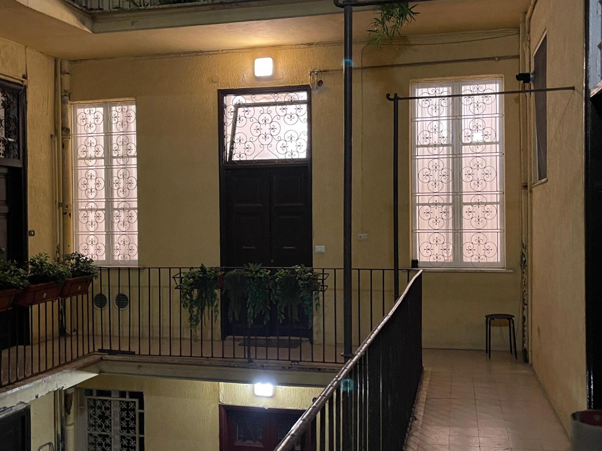 Domus Alfieri Al Colosseo روما المظهر الخارجي الصورة